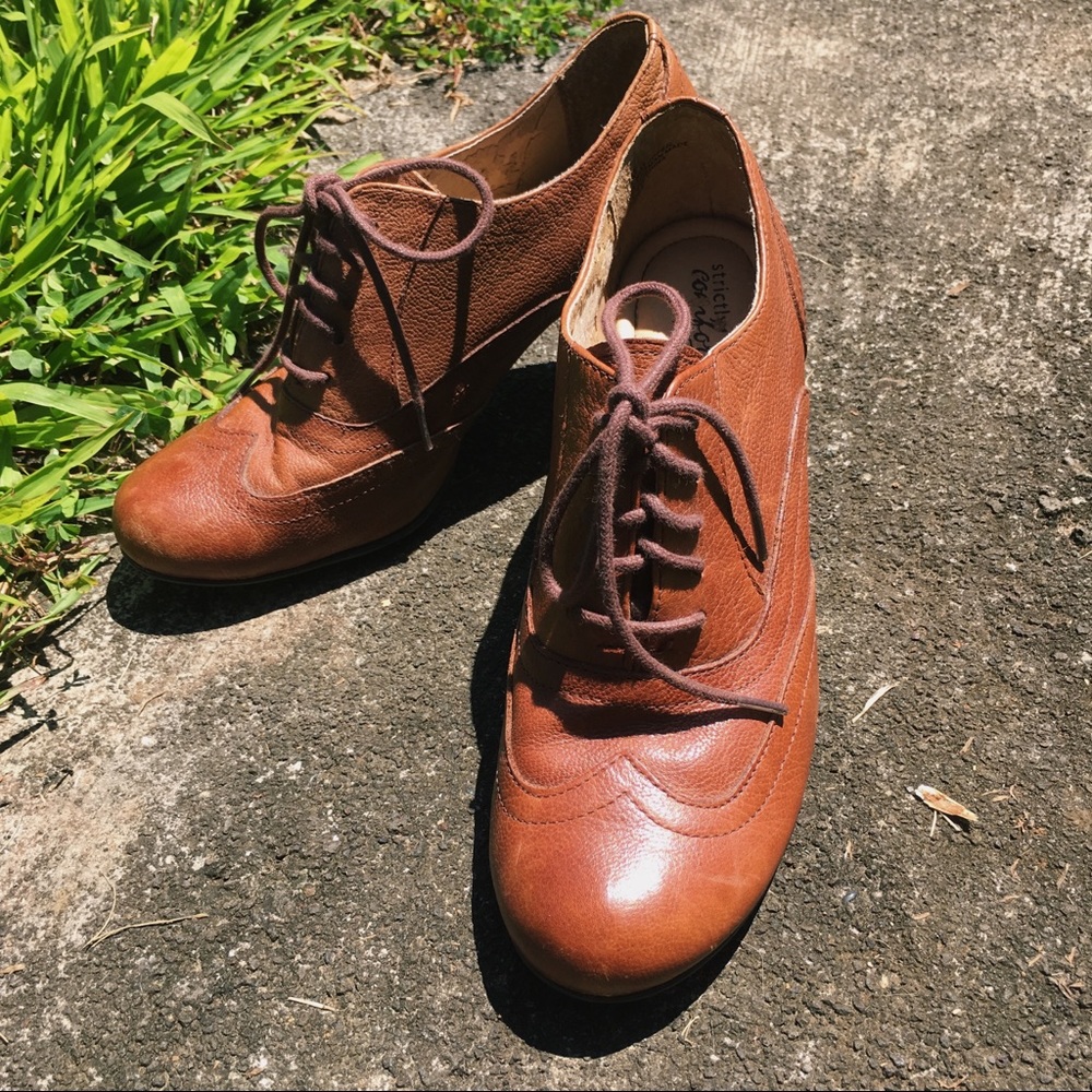 Brown leather ankle boots